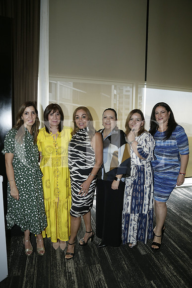 Adriana Ibarra, Mily Ramírez, Rosario Escamilla, Monica de González, Lily Garza de Costilla y Lita Sánchez (3)