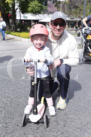 Victor Castillo y Aranza Castillo 1