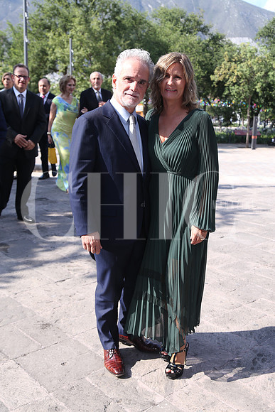 Fernando Arena y Martha Constantini 0