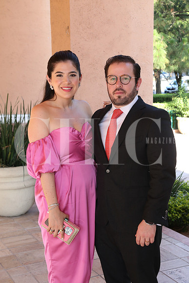 Valeria Benavides y Gabriel Arellano 0