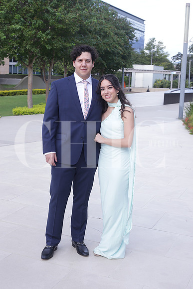 Adrián Ruiz y Valentina Gutiérrez 1