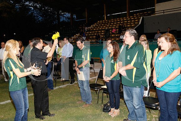 Carmen Romero de Nájera, padre Javier De la Torre, Rafael Nájera, Laura Villarreal y Marcelo Villarreal