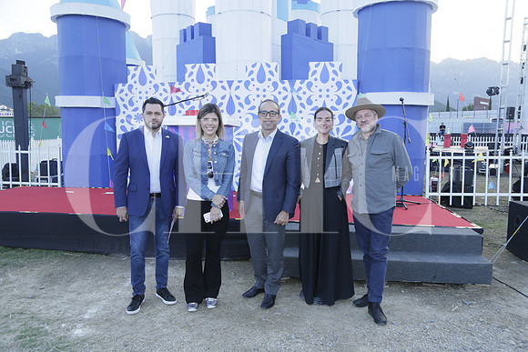 Mauricio Magdaleno, Claudia Caballero, Federico Clariond, Anabel Mellado y Agustin Solorzano (2)