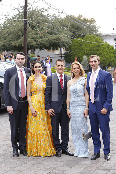 Santiago Díaz, Eugenia Salinas, Antonio Salinas, Carmen Garza T y Antonio Salinas (3)