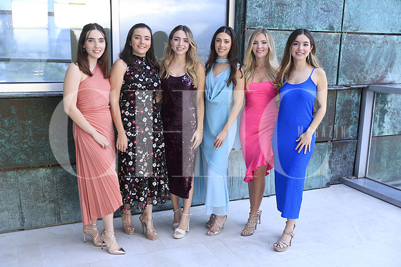 Paola Kalionchiz, Camila Kalionchiz, Valeria Serrato, Nicole Bardawill, Mariana Kalionchiz y Corde Serrato 2