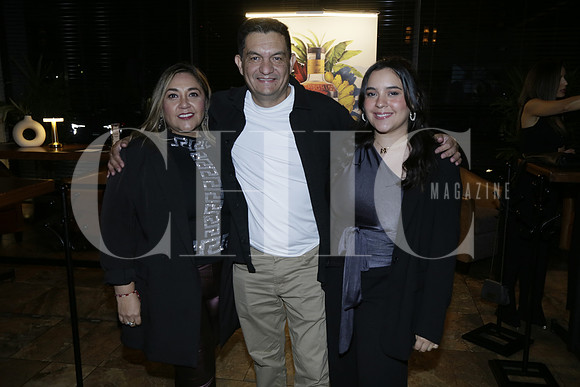 Magda Garcia, Enrique Tavares y Mayra Tavares