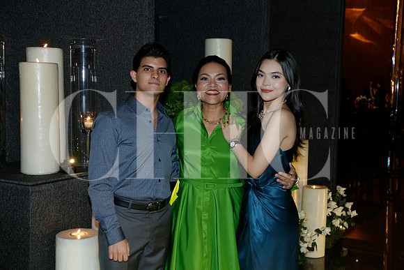 Matias Tijerina, cumpleañera y Fernanda Trejo