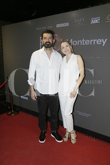 Luis Manuel González y Erika Najera (2)