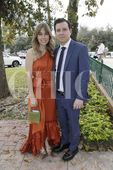 Paula Andrea Cantú y Carlos Demucha (2)