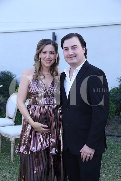Daniela Villarreal de Meade y Sebastian Meade 1