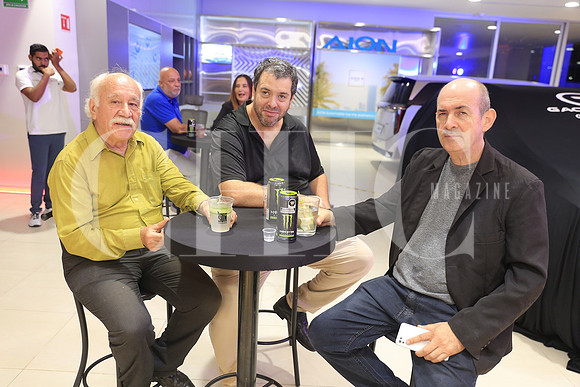 Cesar Gutierrez, Roberto Arechavaleta y Emilio Corona 1