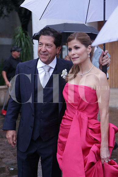Rogelio Elizondo y Kata Albuerne ( Papás Novia) 0