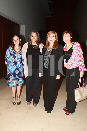 Marichu Igareda, Dora de la Cruz, Belinda Viveros y Marcela Viveros