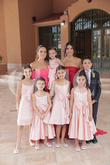 Gus Marcos, Arianne Charur, Sofia Marcos, Sara Marcos, Elena Marcos, Nicole Marcos, Ana Charur, Camille Stevenson Martell Stevenson y Marcelo Stevenson 5