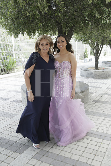 Betty Santos de Domene y Roberta Domene (2)