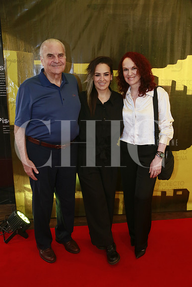 Lombardo Guajardo, Gaby Guajardo y Gabriela Calles de Guajardo (2)