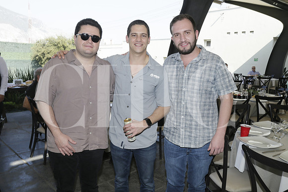 Roberto López, José Luis Andonie y Juan Carlos Azcunaga (2)
