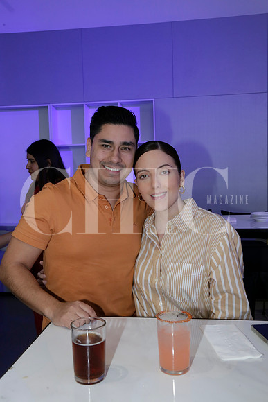 Mauricio Cortés y Valeria Treviño (2)