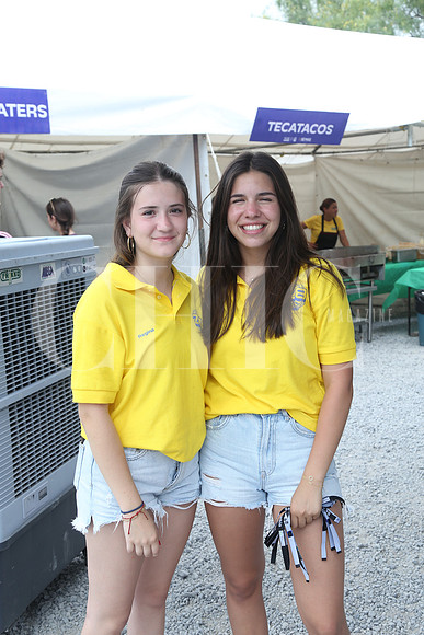 Regina Guerra y Cordelia Farias 1