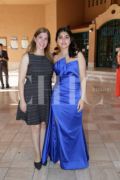 Paola Gutíerrez de Guerra y Claudia Guerra (2)