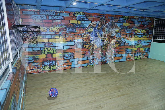 Aspectos de interiores y areas de Rock n Play (3)