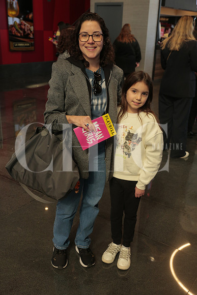 Gina Saenz y Regina Hinojosa 2