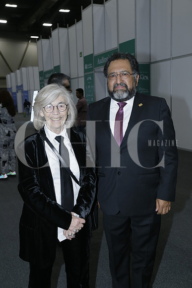 Carmen De la Peza y Mauricio Sales