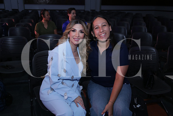 Antonella Michelena y Camila Orsagaray