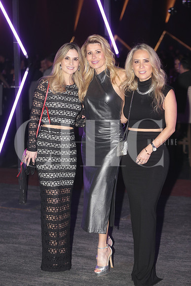 Vero Zambrano, Valeria Gonzalez y Vicky Zambrano 4