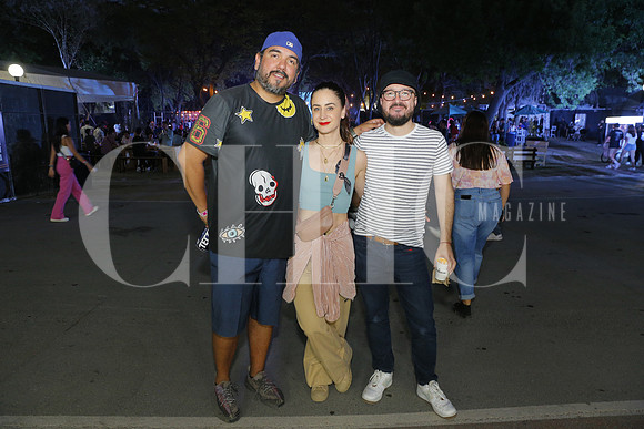 Berny Flores, Moni Elizondo y Alex Fuentes (2)