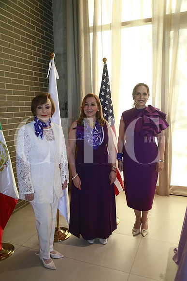 Patricia Herrera, María Elena Orantes y Vero Marcos (2)