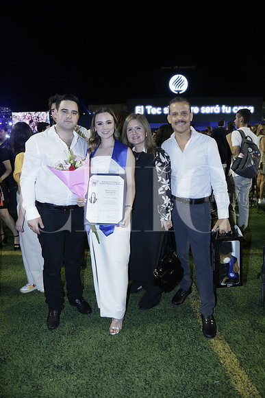 Alejandro Sepulveda, Danna Chapa , Rosario Quezada y Gustavo Chapa (2)