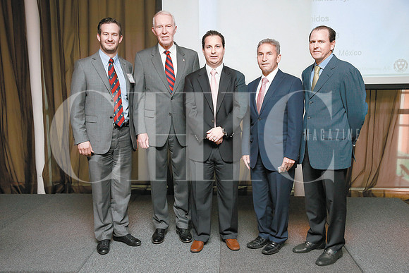 Emmanuel Garza, Tad Oelstrom, Dionisio Garza, Jorge Domene  y Erick Sydow