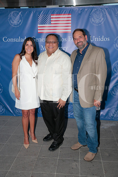 Lorenia Canavati, Roger C Rigaud y Guillermo de Hoyos 2
