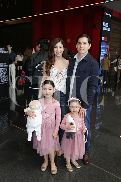 Daniela Castillon, Rodrigo Alanis, Sofia Alanis y Fernanda Alanis 1