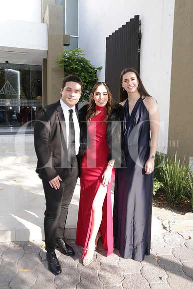 Jorge González, Valeria de la Garza y Cynthia Chapa 0