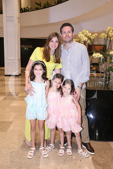 Ana Sofi Leal, Marcelo Guerra, Sofi Guerra, Corde Guerra y Vale Guerra 1