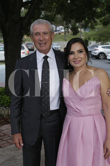 Domingo E. Alvarado y Diana Alvarado