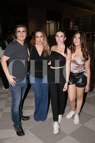 Alejandro Garcia, Rosy Gonzalez, Alysa Garcia y Paola Bazan 1