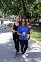 Nicole Chapa y Claudia Chapa0
