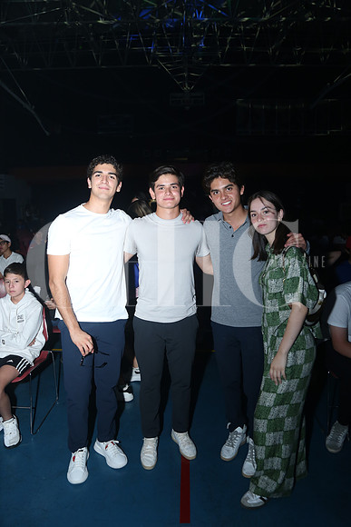 José Pablo La Madrid, Patricio León, Mateo Rosas y Mauren Cruz