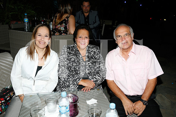 Susana Botello, Patricia Botello y Daniel Elizondo