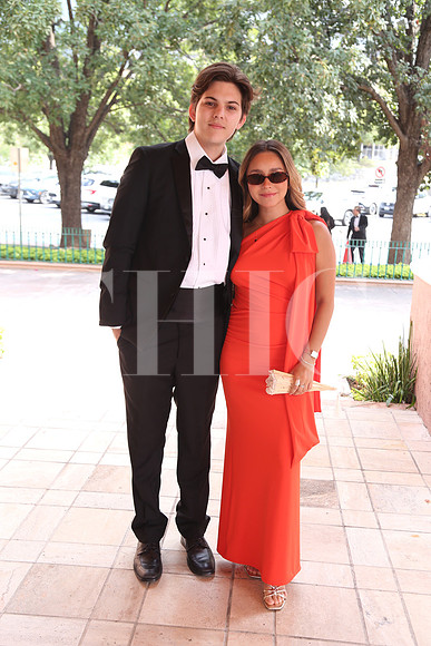 Andrés Albajari y Valeria Gracia1