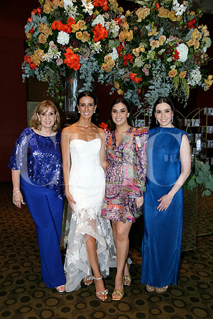 Betty Santos de Domene, Bárbara Domene, Roberta Domene y Alejandra Domene (4)