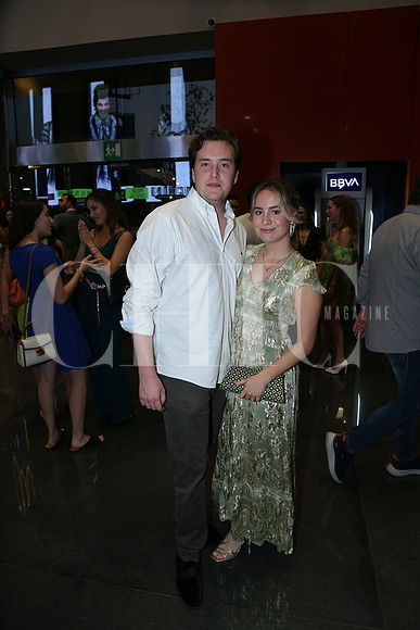 Alejando Elosua y Mariale de Hoyos1