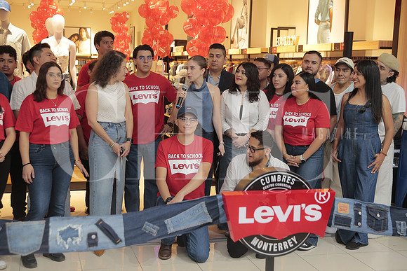 Levi s 30