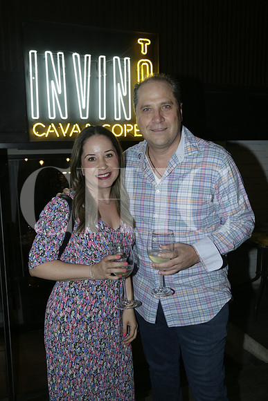 Gaby Flores de Lobo y Pato Lobo