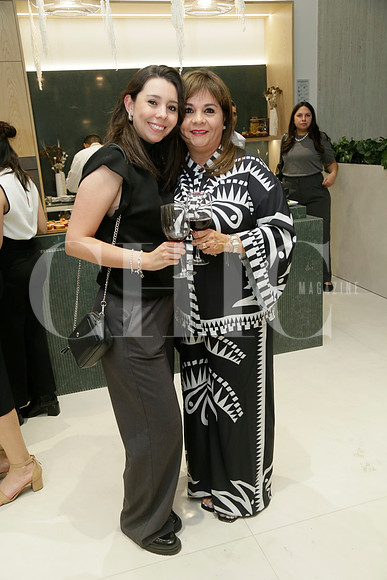 Andrea Vidal y Martha de Vidal (3)