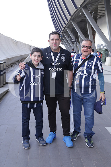 Jesús Ayón, Jesús Ayón Lomeli y Victor Vega 0