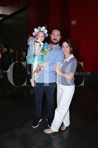 Alejandro González, Marcela Gómez y Camila González 1